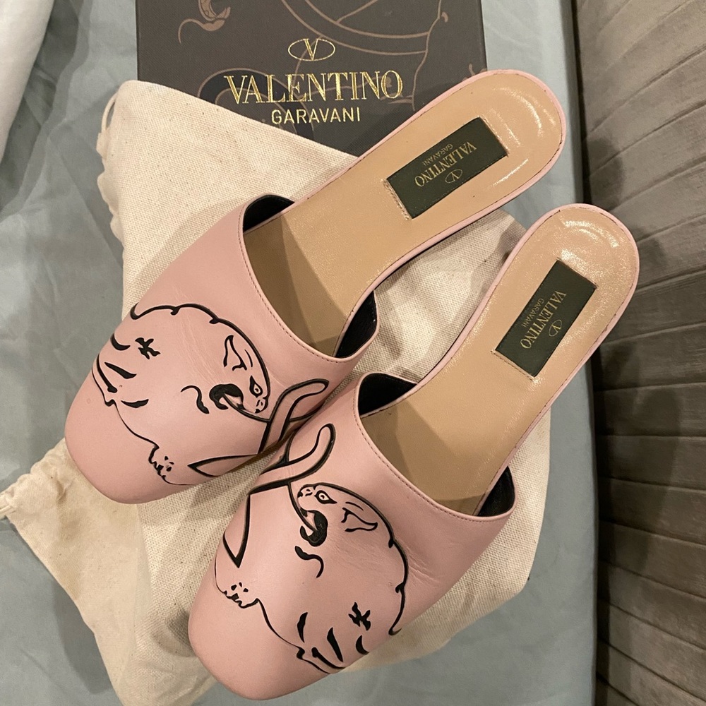 Valentino Mules